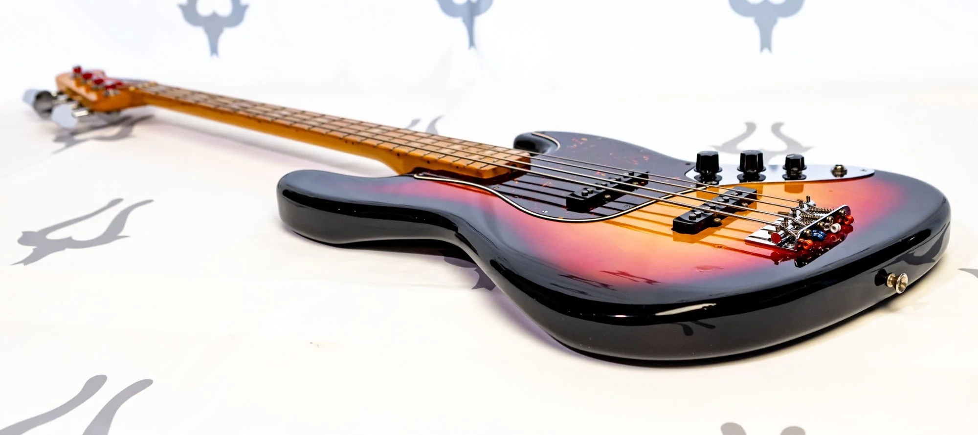 joodee JJB-60 jazzbass ジャパンヴィンテージ JooDee Artist Series JJB Jazz Bass. JJB-60 in (YS) Yellow Sunburst